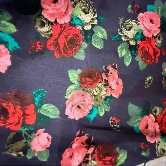 Larry LeVine Floral cropped Pant Size 12 - Picture 4 of 6